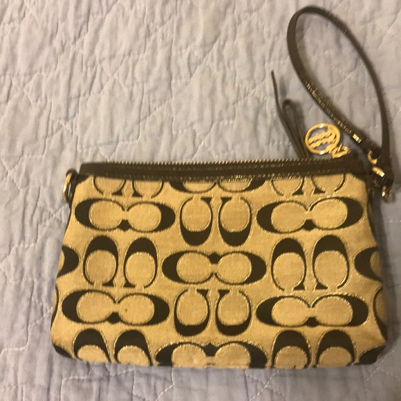 Coach Wristlet - Picture 2 of 5